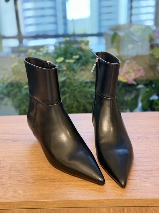 Jimmy_Women_shoes_Latest styles_2026_yupoo_Original_quality