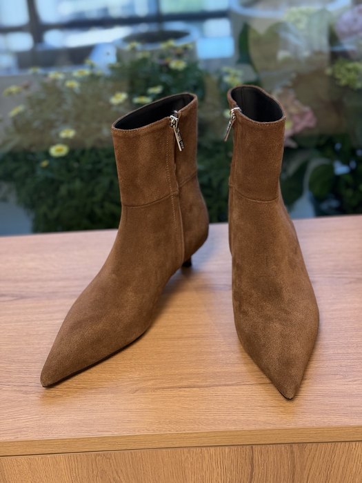 Jimmy_Women_shoes_Latest styles_2026_yupoo_Original_quality