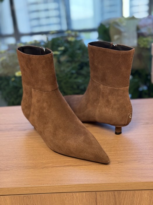 Jimmy_Women_shoes_Latest styles_2026_yupoo_Original_quality