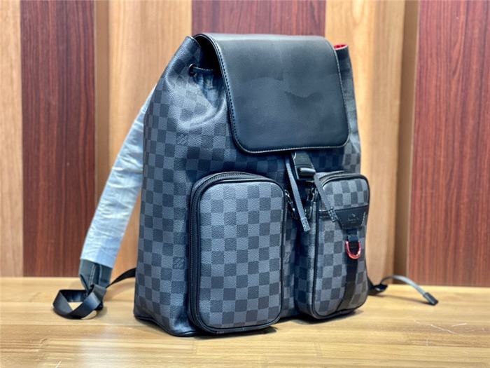 Louis-Vuitton_backpack_Black-Grey_Louis-Vuitton-Damier-Graphite-Canvas-Backpack-with-Red-Interior_backpack_008