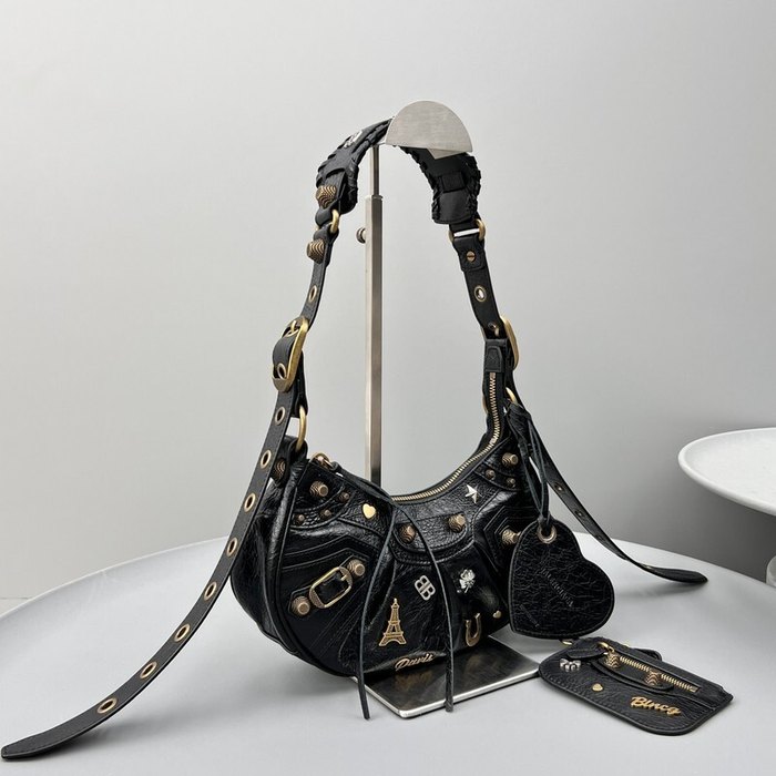 Balenciaga bags yupoo Balenciag Le Cagole bag 6A82