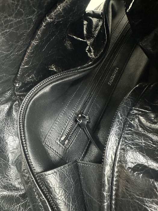 Balenciaga bags yupoo Balenciaga  𝐩𝐮𝐟𝐟𝐞𝐫 23 bag 92AE