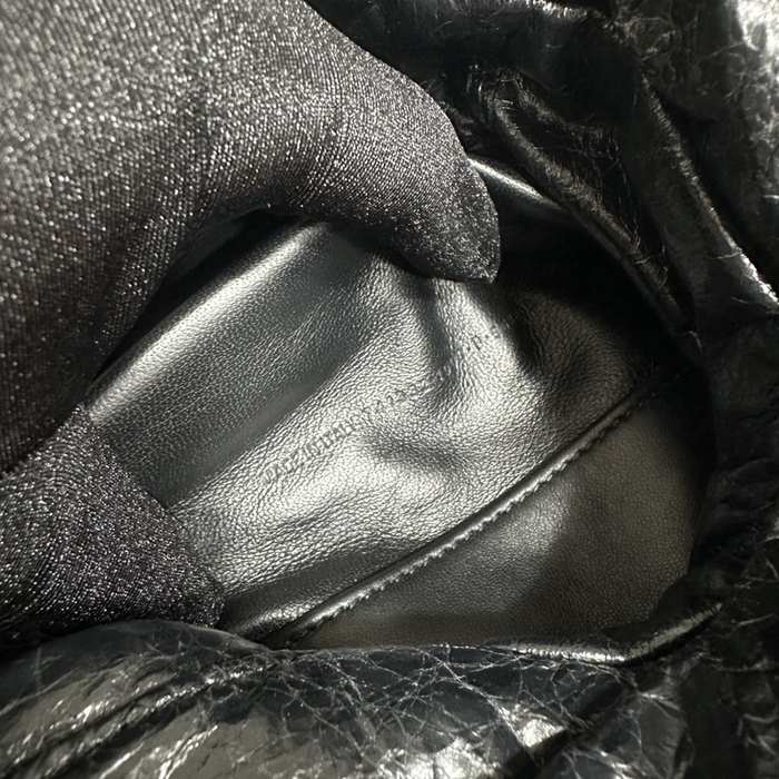 Balenciaga bags yupoo Balenciaga  𝐩𝐮𝐟𝐟𝐞𝐫 23 bag E208