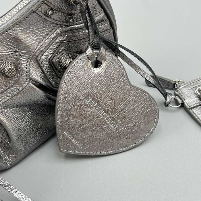 Balenciaga bags yupoo Balenciaga   Le Cagole  bag D56C