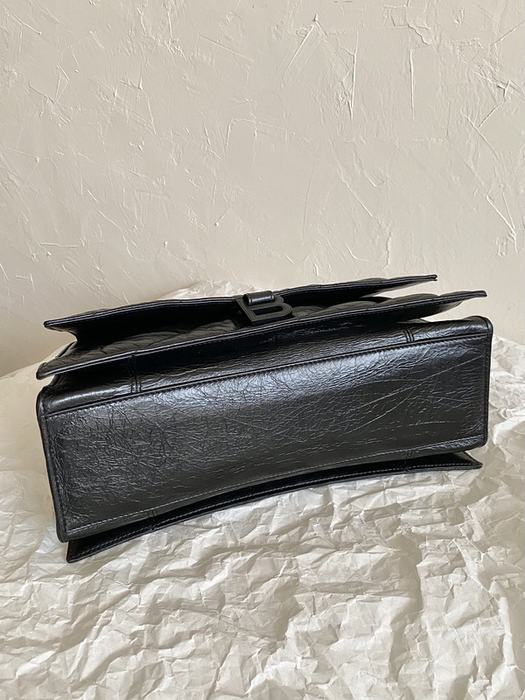 Balenciaga bags yupoo Balenciaga  Crush crossbody bag 769C