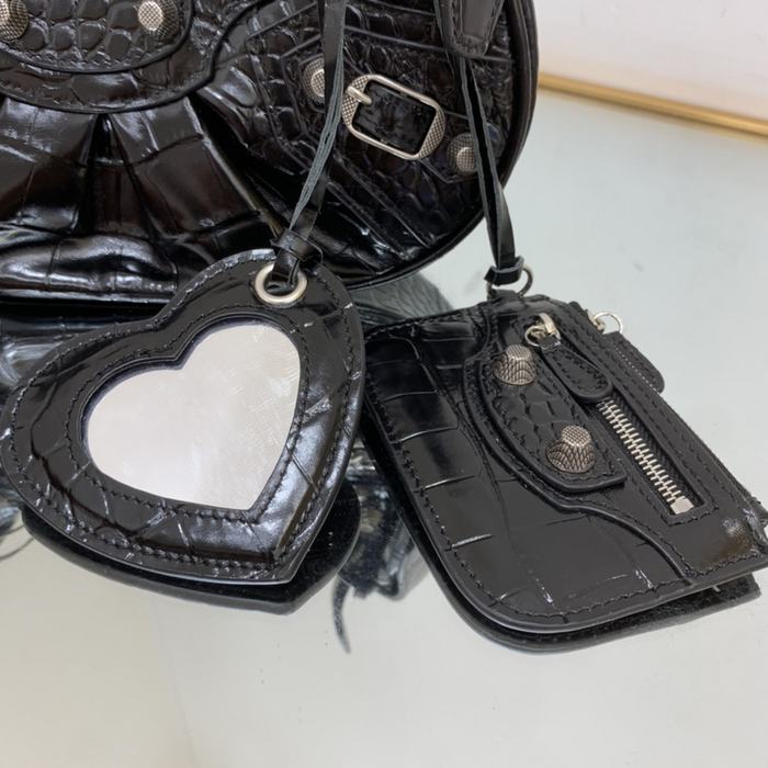 Balenciaga bags yupoo Balenciaga  Le Cagole bag 86F4