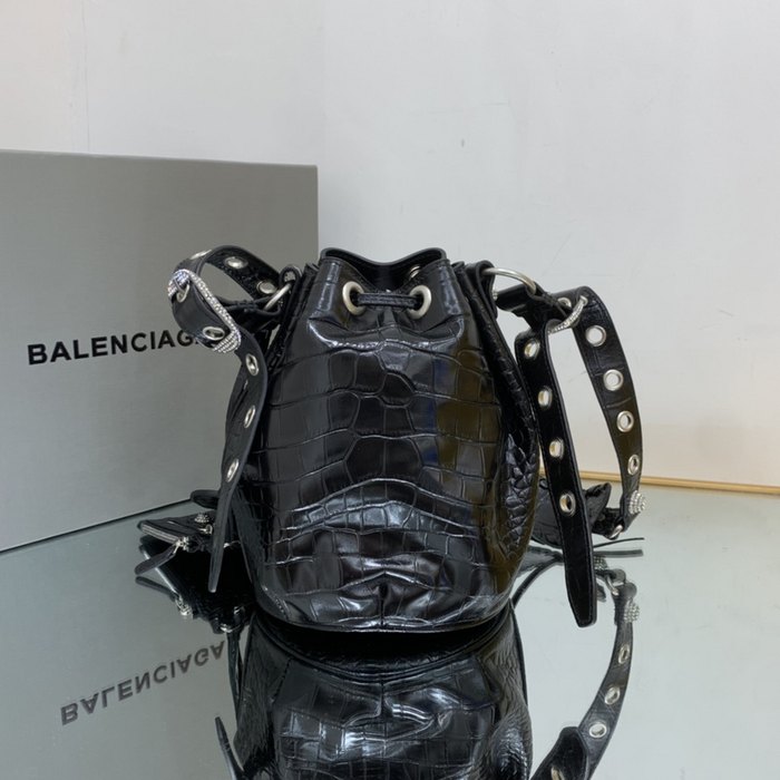 Balenciaga bags yupoo Balenciaga  Le Cagole bag EBE3