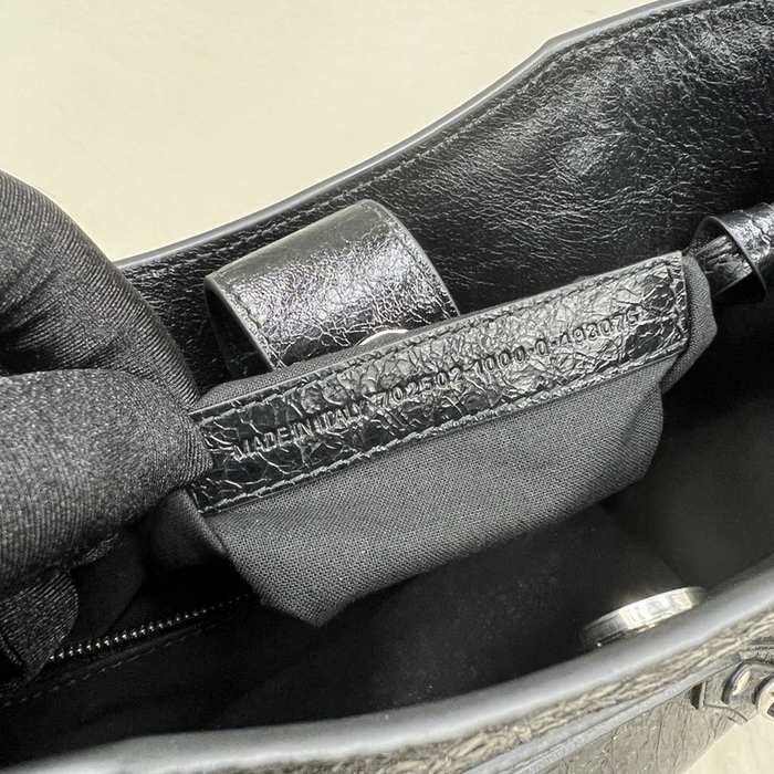 Balenciaga bags yupoo Balenciaga  Neo cagole bag 7292