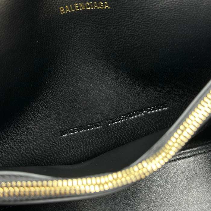 Balenciaga bags yupoo Balenciaga  crossbody bag 2227