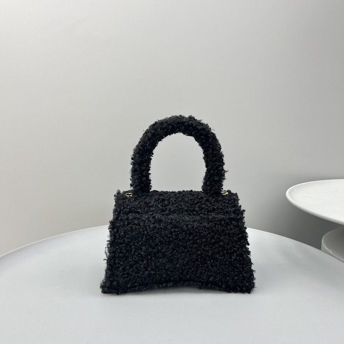 Balenciaga bags yupoo Balenciaga  crossbody bag 90F9