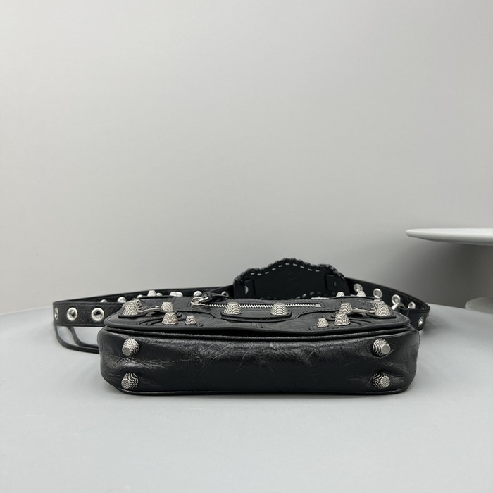 Balenciaga bags yupoo Balenciaga  crossbody bag A8B6