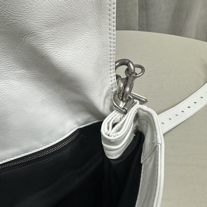 Balenciaga bags yupoo Balenciaga 23Fall BB Soft bag E79A