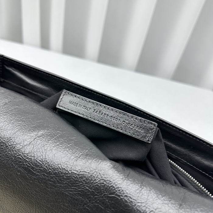 Balenciaga bags yupoo Balenciaga Axillary bag 6475