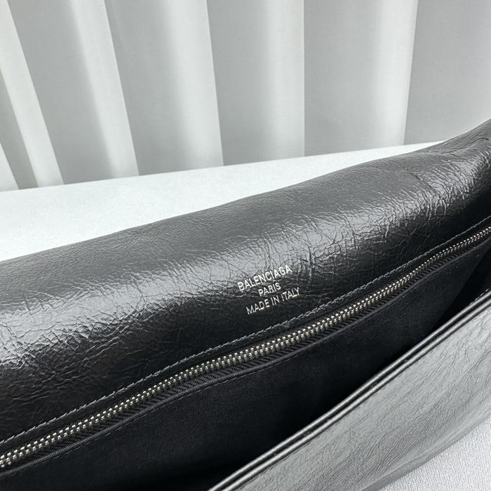 Balenciaga bags yupoo Balenciaga Axillary bag 6475