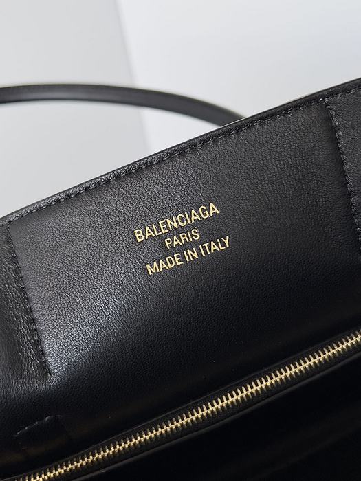 Balenciaga bags yupoo Balenciaga Bel Air bag 7509