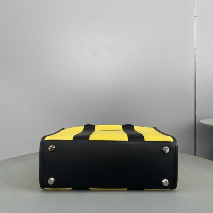 Balenciaga bags yupoo Balenciaga Hardware bag 6301