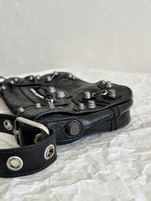 Balenciaga bags yupoo Balenciaga Le cagole  bag D0A4