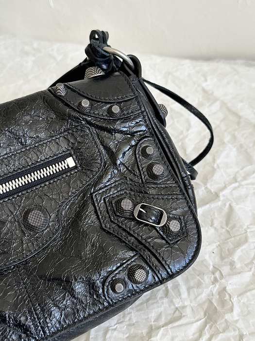 Balenciaga bags yupoo Balenciaga Le cagole  bag D0A4