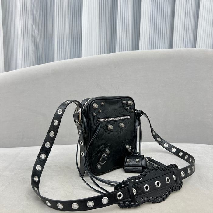 Balenciaga bags yupoo Balenciaga Neo Cagole bag DBE7