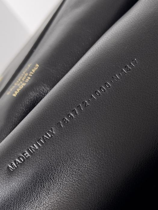 Balenciaga bags yupoo Balenciaga Rodeo bag 48D2