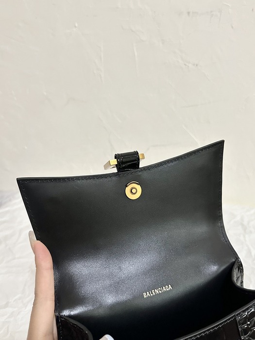 Balenciaga bags yupoo Balenciaga hourglass bag B6C3