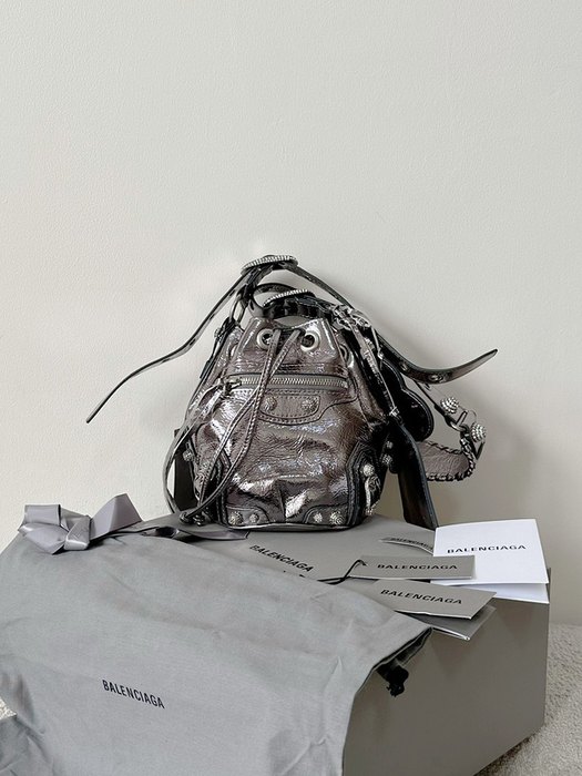 Balenciaga bags yupoo Balenciaga le cagole BD09
