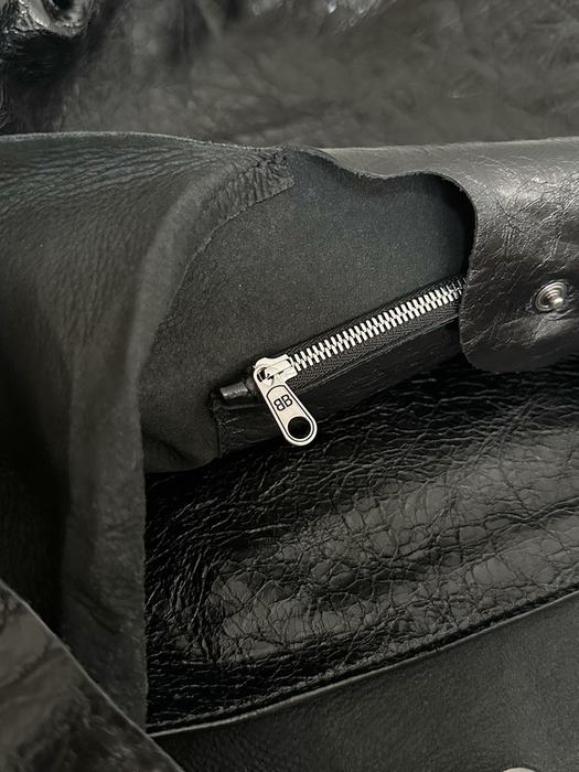 Balenciaga bags yupoo Balenciaga le cagole bag 70EE