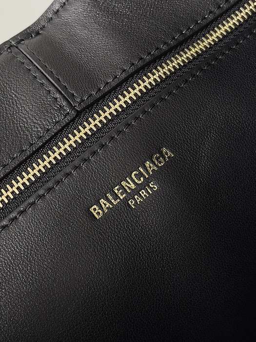 Balenciaga bags yupoo Balenciaga locker bag 9029