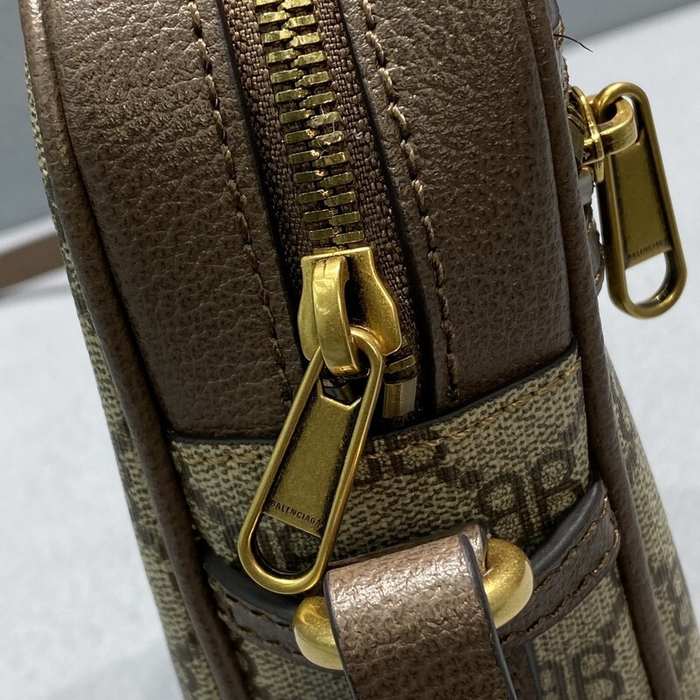 YUPOO BALEN GG 2313 9976