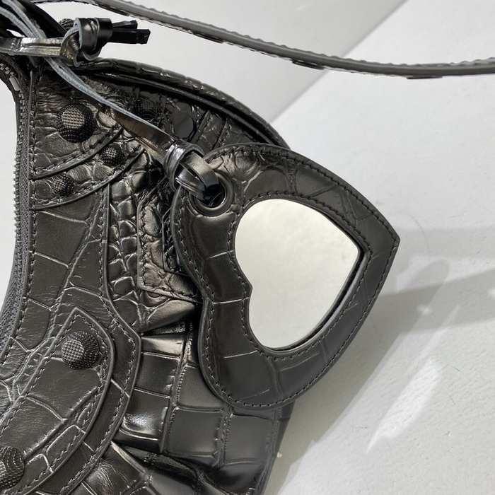 YUPOO BLEN 92718 Cagole D416