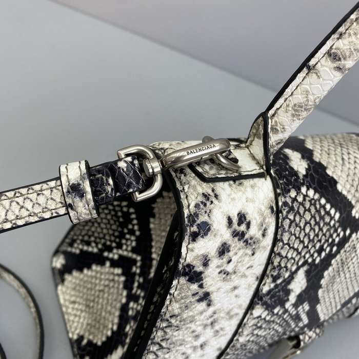 YUPOO Balen 92940 handle bag 521A