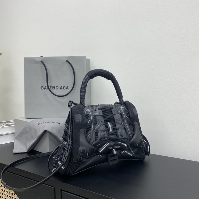 YUPOO Balen Hourglass 92940 0615