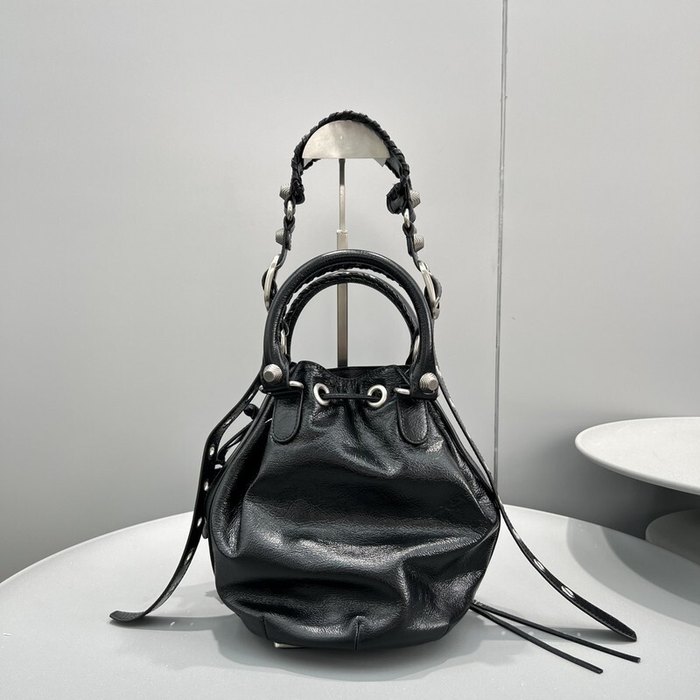 YUPOO Balen ciaga Bucket Bag 476A