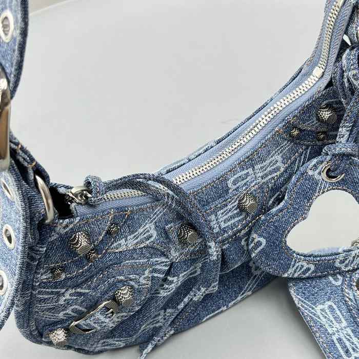 YUPOO Balen ciaga Le Cagole bag CDDA