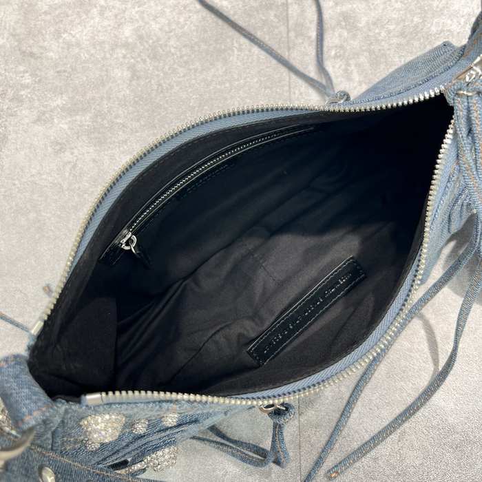 YUPOO Balen ciaga Le Cagole bag CF95