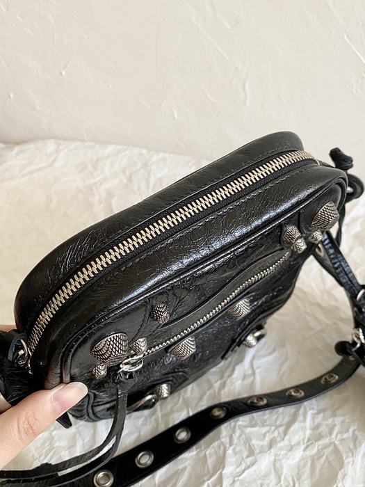 YUPOO Balen ciaga Le cagole bag CFA5