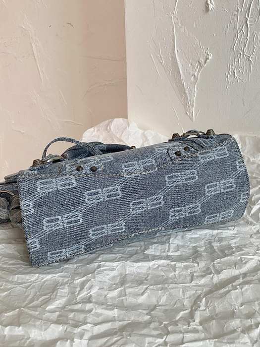 YUPOO Balen ciaga Neo crossbody bag F83B