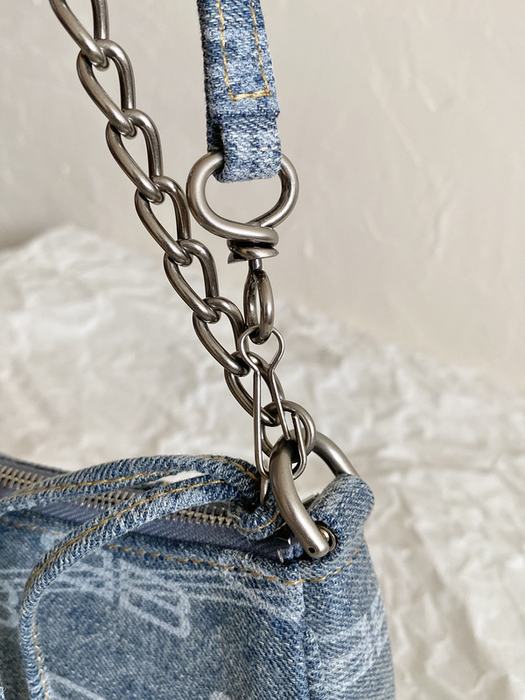 YUPOO Balen ciaga le cagole mini bag AED2