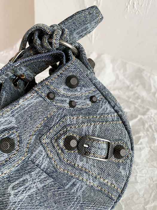 YUPOO Balen ciaga neo le cagole xs bag 71A3