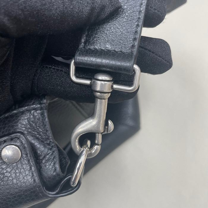 YUPOO Balenciag Waist bag 302D