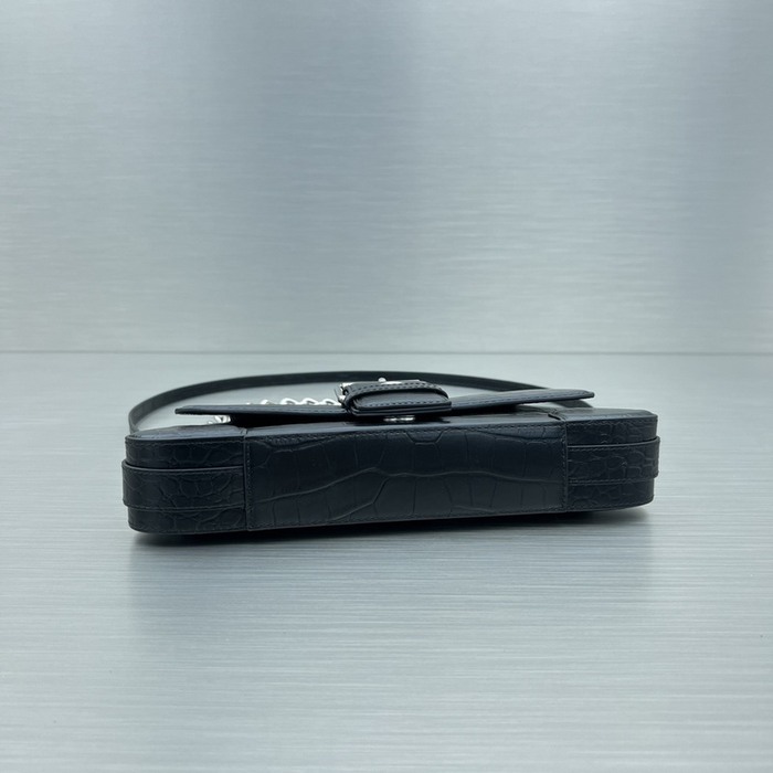 YUPOO lindsay bag D650