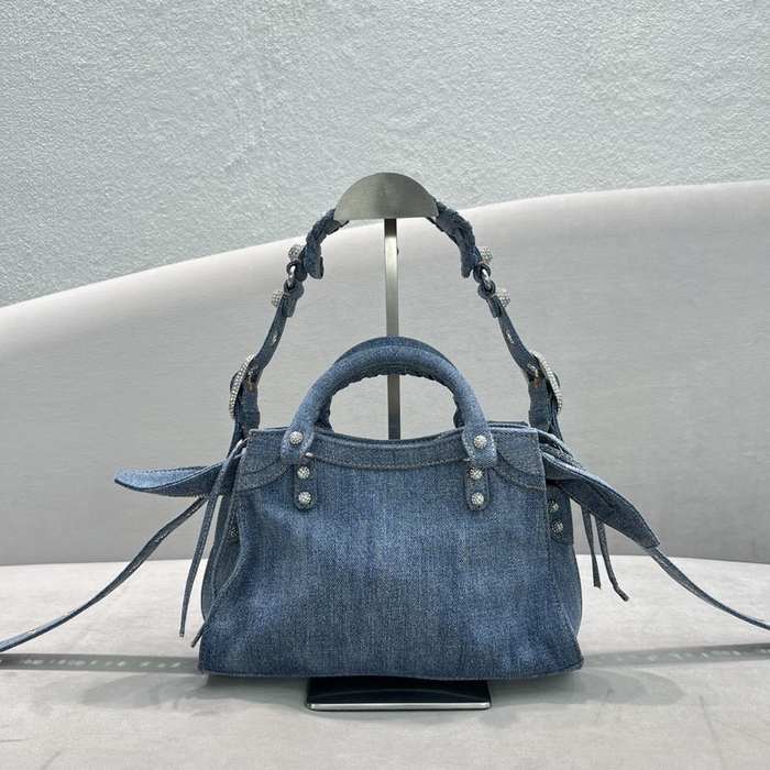 Balenciaga classic town bag