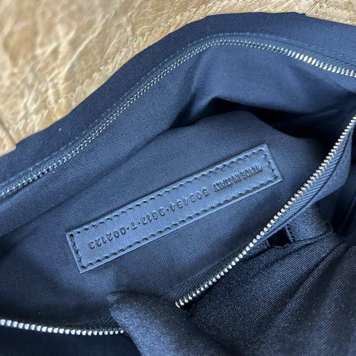 Erewhon balenciaga bag