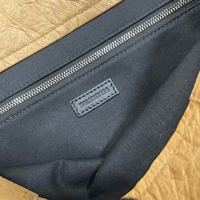 Erewhon balenciaga bag