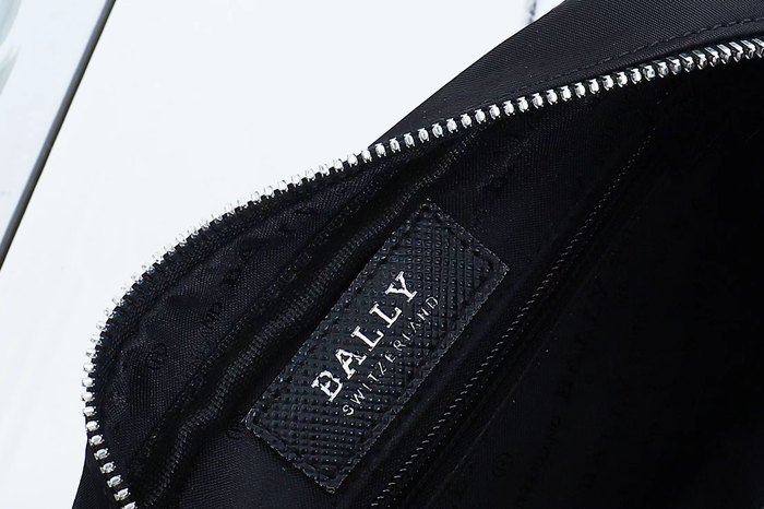 Bally bag14