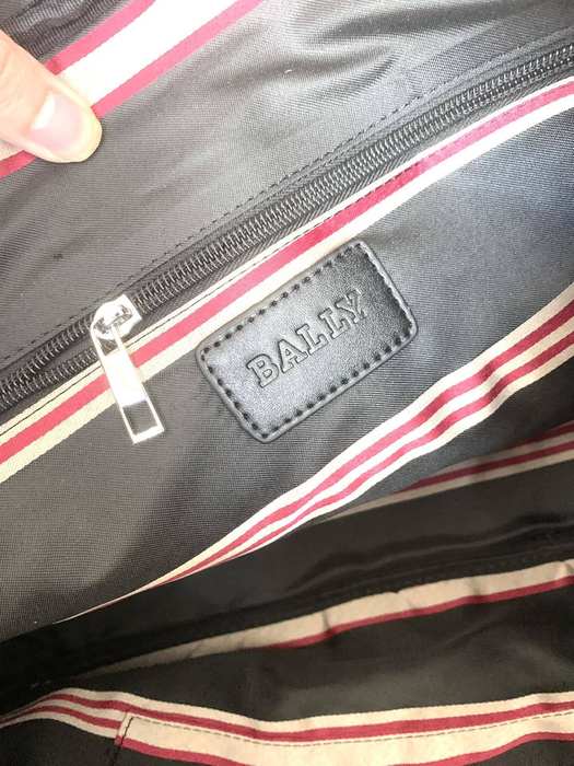 Bally bag30