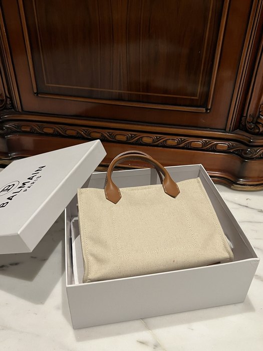 Balmain  bag size261811cm