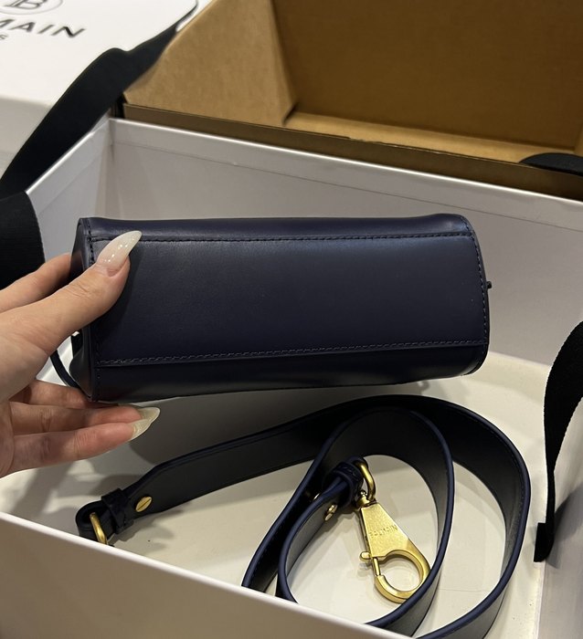 Balmain bag size191275cm_6