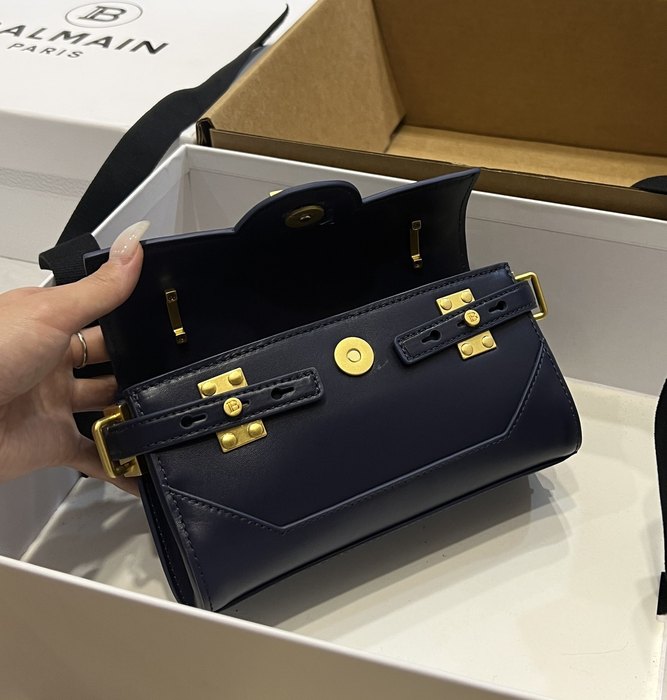 Balmain bag size191275cm_6