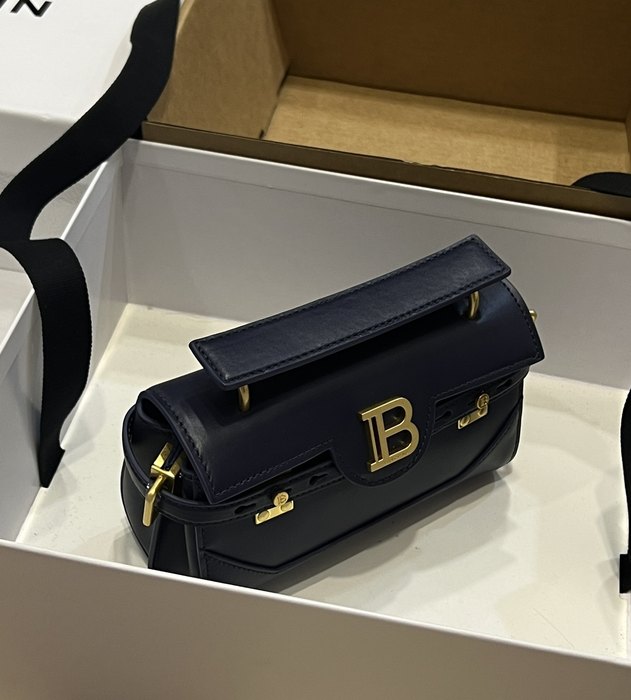 Balmain bag size191275cm_6